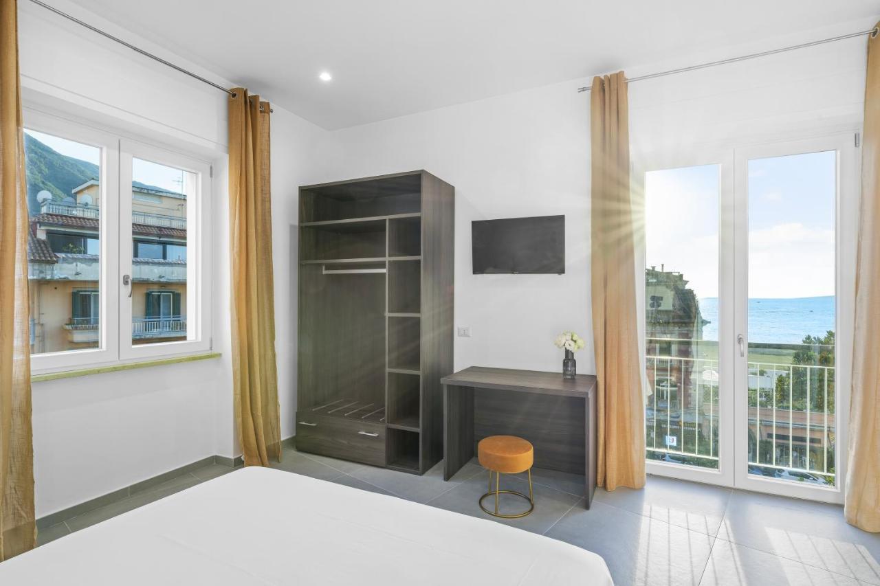 Pangea Luxury Rooms Castellammare di Stabia Extérieur photo